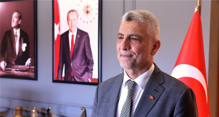 Ticaret Bakanı Bolat'tan Schengen Vizesindeki Son Gelişmelere İlişkin Açıklama