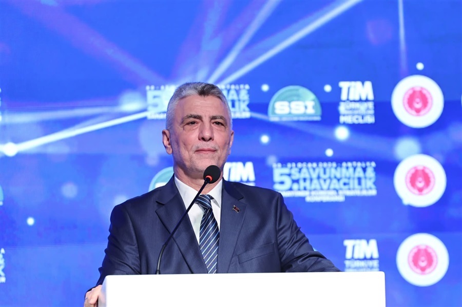 Ticaret Bakanı Bolat, "5. Savunma ve Havacılık Sanayiinde Küresel Stratejiler Konferansı"nda Konuştu