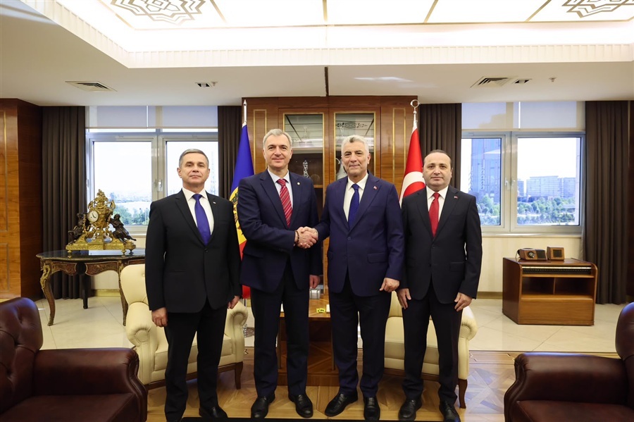 Ticaret Bakanı Ömer Bolat, Moldova Heyetiyle Bir Araya Geldi